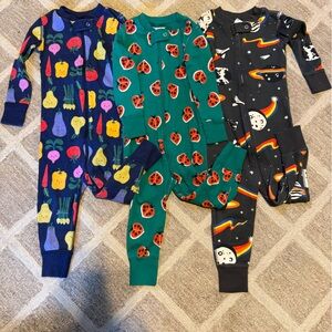 Lot of 3 Hanna Andersson baby sleepers- Blue, Green, Black